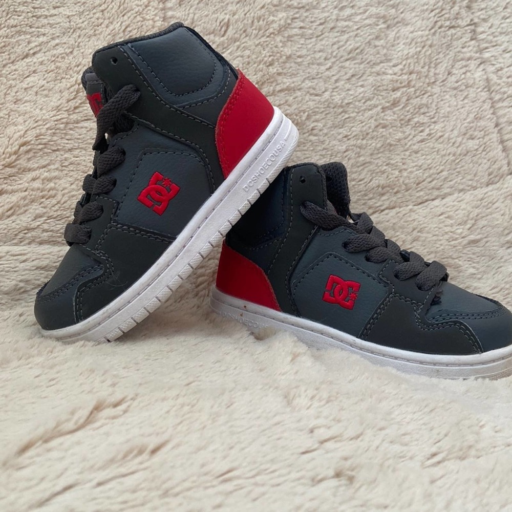 Toddler DC high tops gray and red size 7